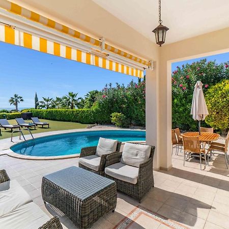 Villa Savoya Sunrise By Ezoria Villas Coral Bay Buitenkant foto